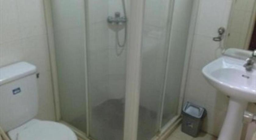 Grand Sumatera Hotel 泗水 外观 照片