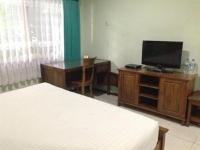 Grand Sumatera Hotel 泗水 外观 照片